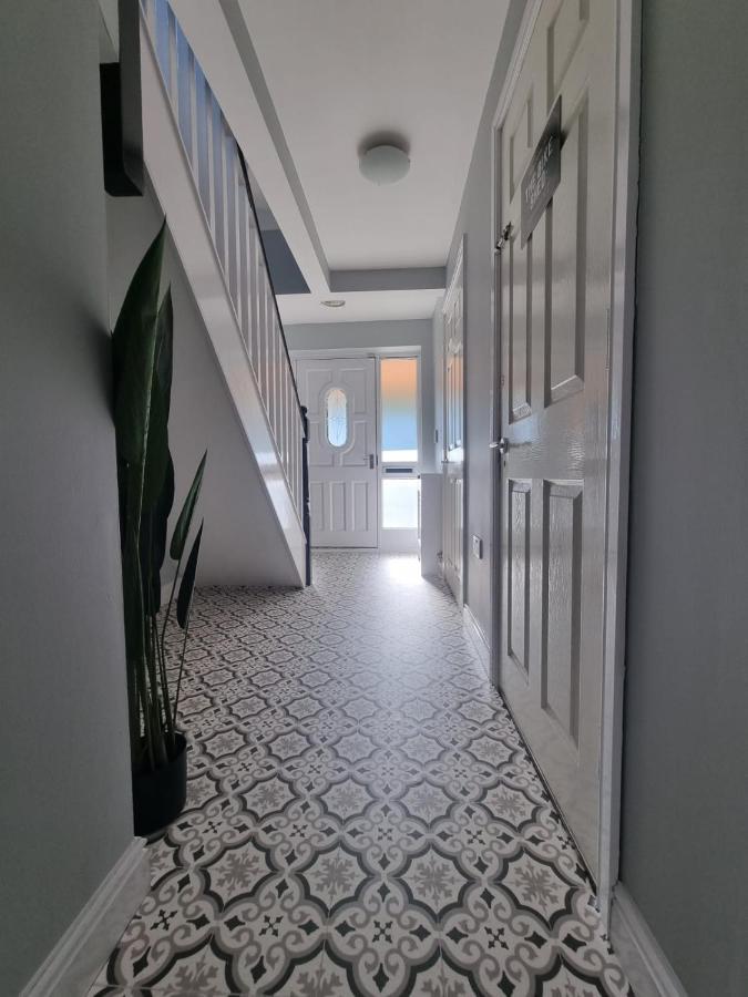 House Of Kaima - 6 Bed Detached Villa Dewsbury Luaran gambar
